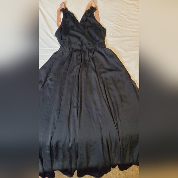 Banana Republic Black Wrap Maxi Dress Size 16 V-Neck Sleeveless NWOT - Picture 7 of 9